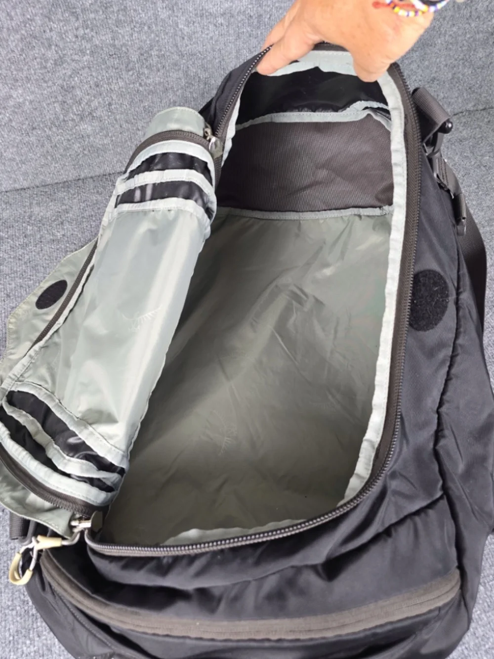 Osprey Transporter 46 Travel Duffel Bag Carry-On Black